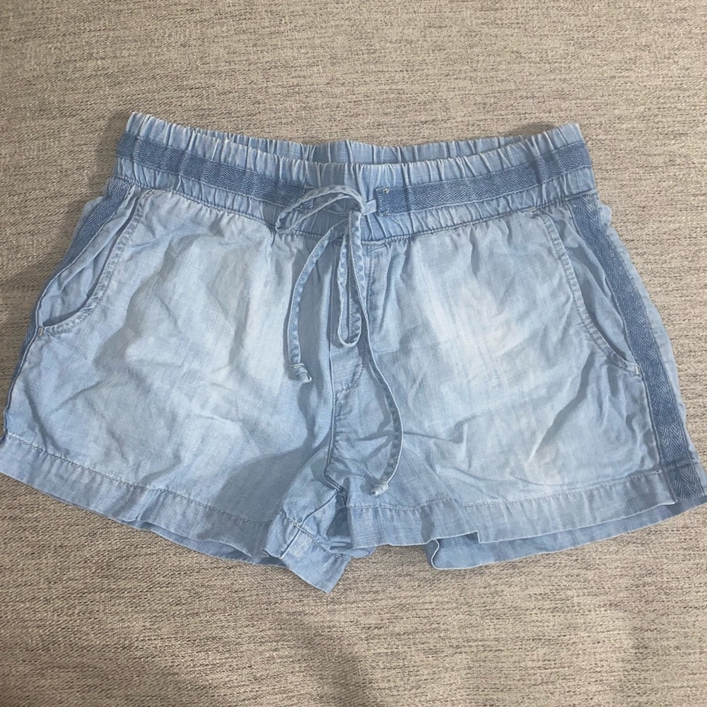 Chelsea & violet blue Jean shorts